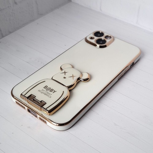 Чехол для iPhone 14 PLUS, KAWS, белый/золото усиленный, противоударный с защитой экрана и камеры